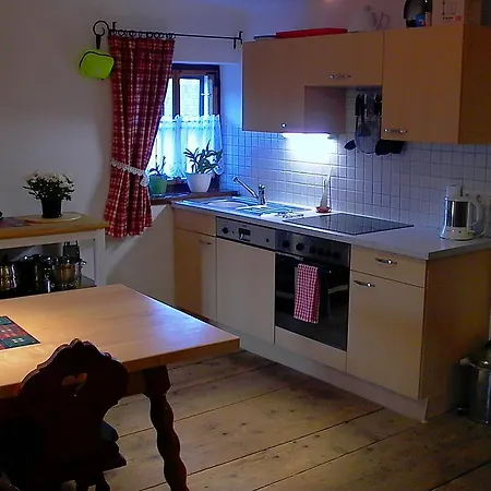 Alter Wirt First Floor