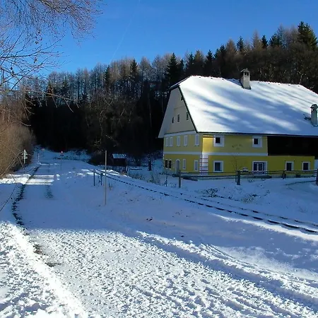 Alter Wirt First Floor