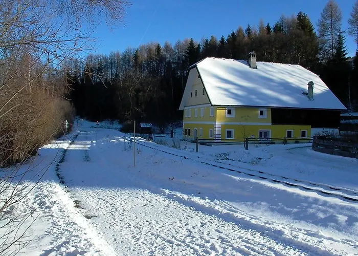 Alter Wirt First Floor
